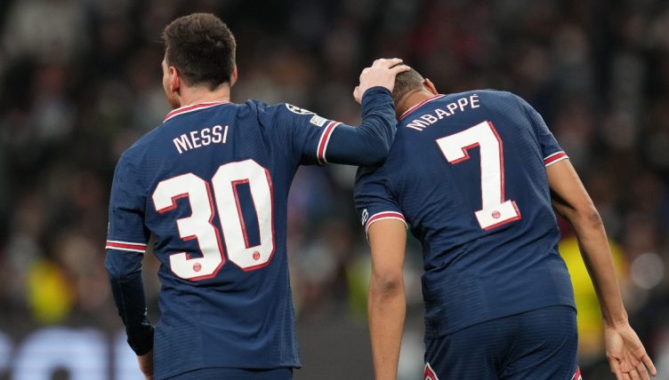 Lionel Messi dostává od Kyliana Mbappého poprvé k narozeninám upřímná přání